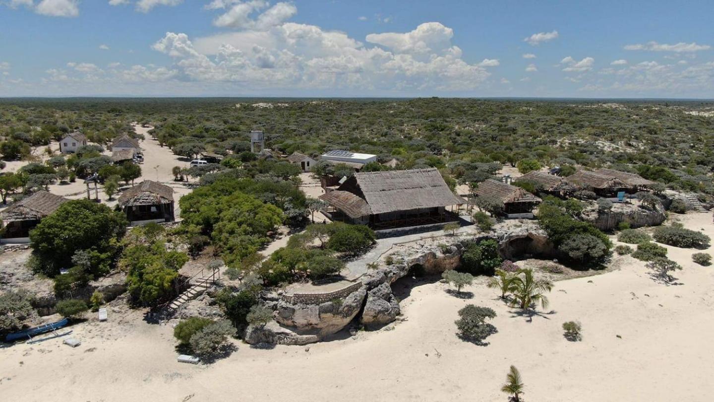 Shangri-La Lodge Ambatomilo 外观 照片